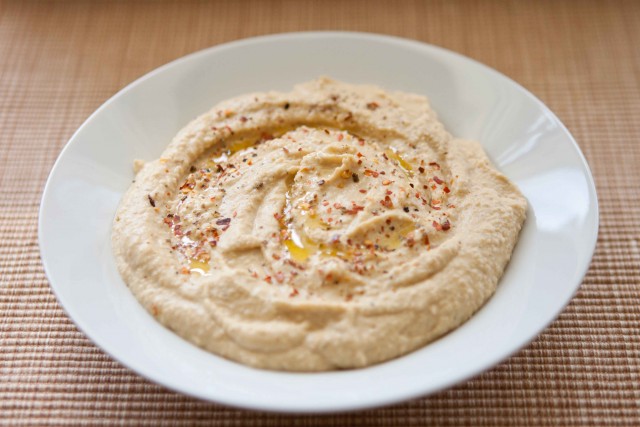 Hanf-Zucchini-Hummus